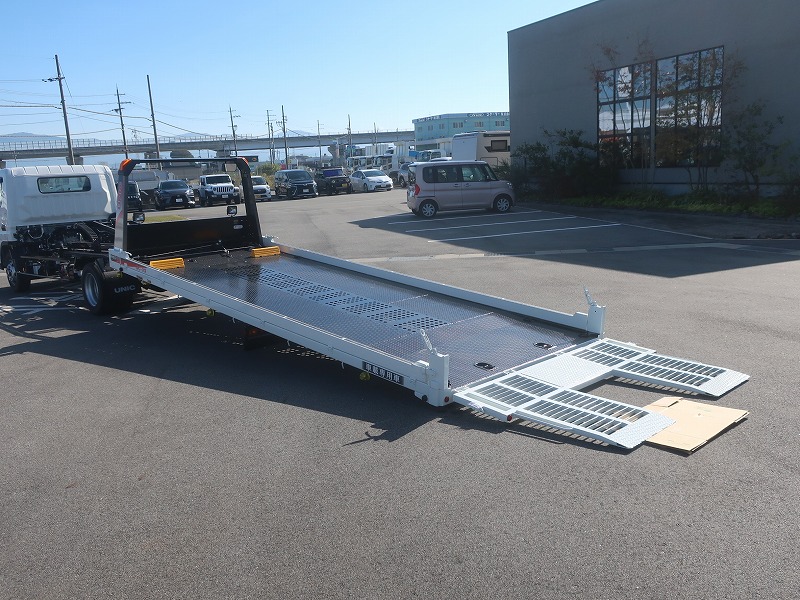 キャリアカー　未使用車