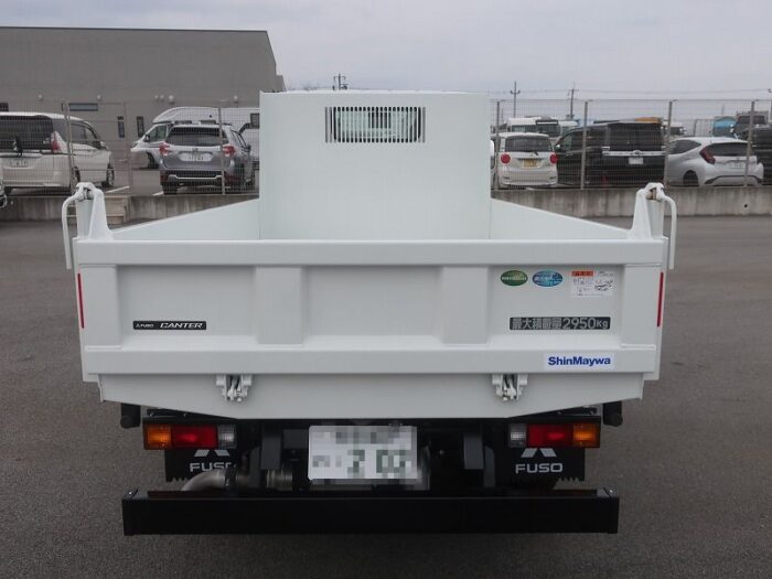 2775　三菱　ダンプ　高床　2.95t　未使用車