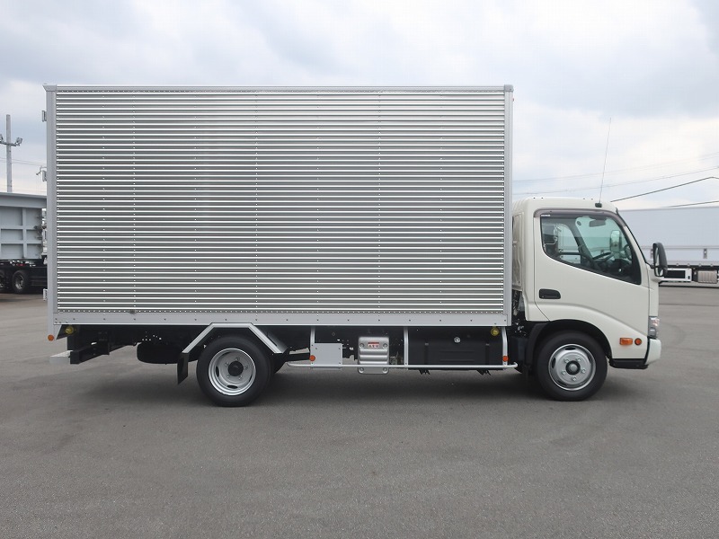 ドライバン　標準ロング　未使用車