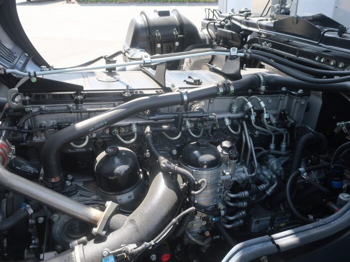 2787　三菱　冷凍ウイング　リアエアサス　未使用車