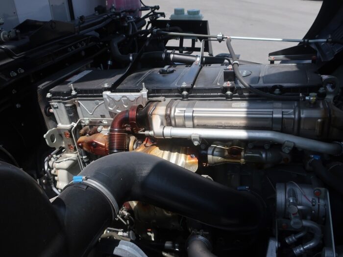 2787　三菱　冷凍ウイング　リアエアサス　未使用車