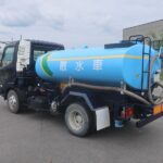 散水車