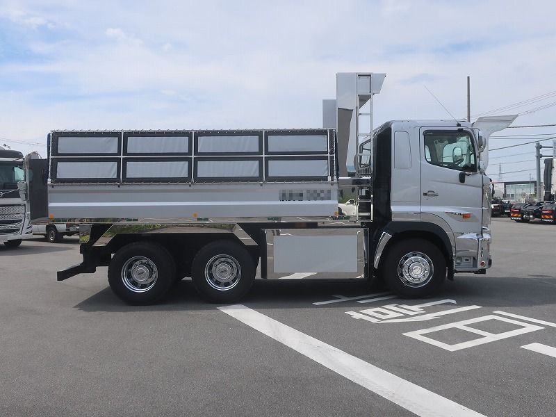ダンプ 410ps リターダ付