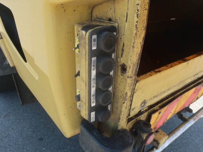 2799　いすゞ　パッカー　巻込み式