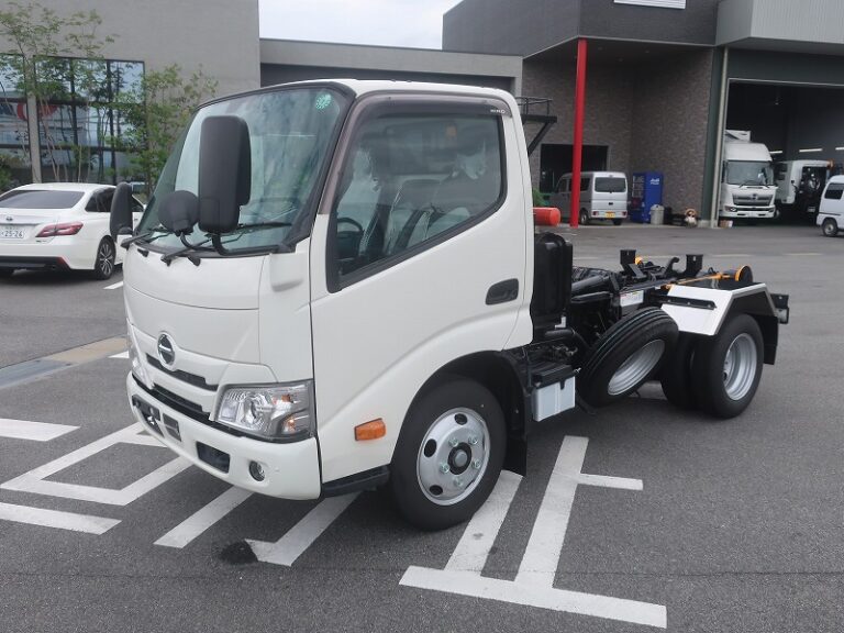 アームロール　3ｔ４ナンバー　未使用車