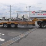 重機　運搬トレーラー
基準緩和　巾2,820mm



