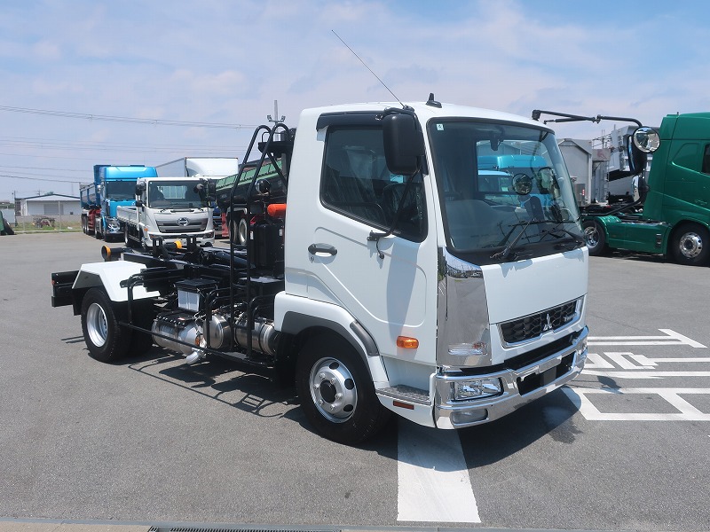 アームロール　未使用車