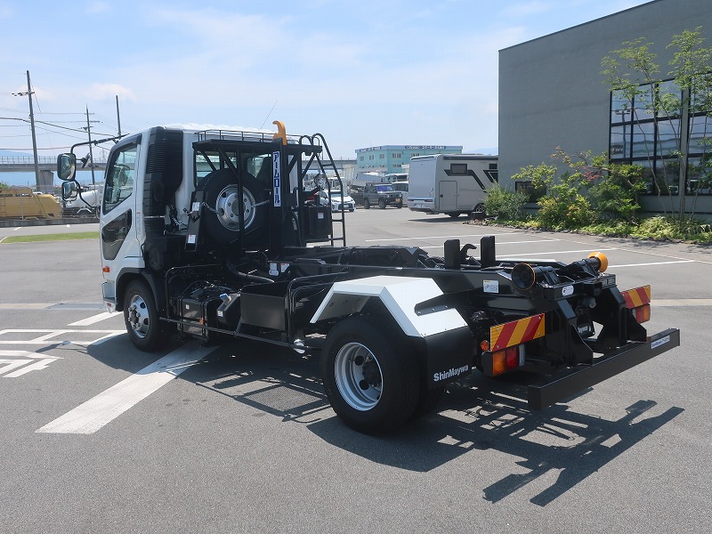 アームロール　未使用車