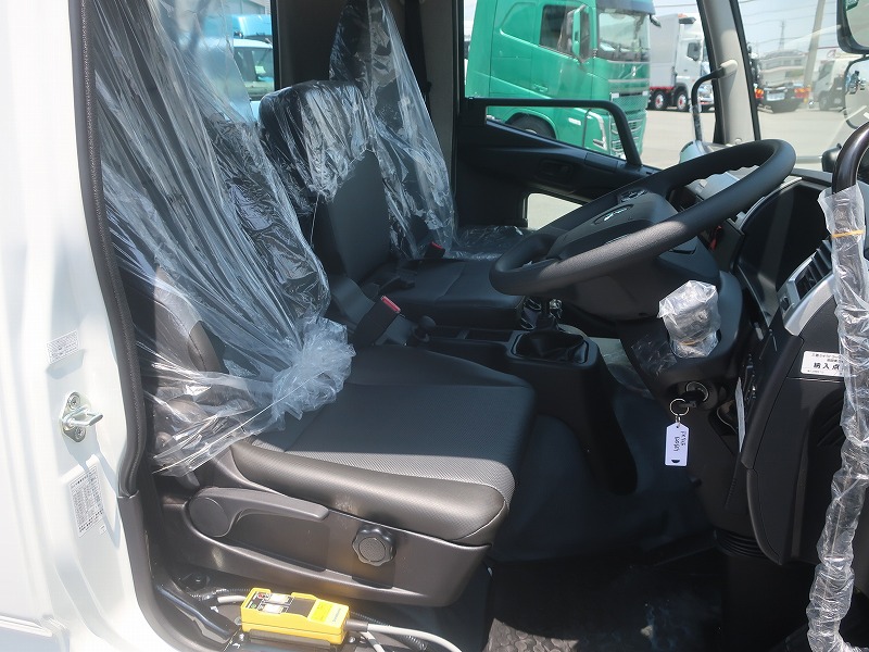 アームロール　未使用車