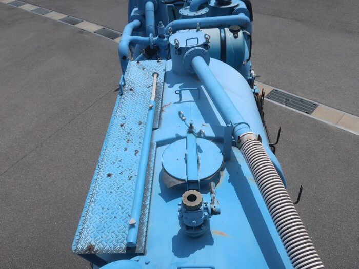 2800　三菱　増トン　バキュームダンパー