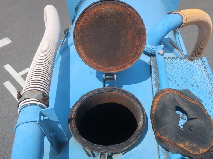 2800　三菱　増トン　バキュームダンパー