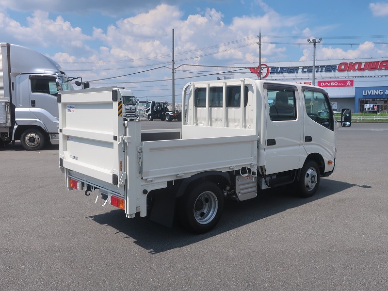 Wキャブ　垂直ゲート付
未使用車
