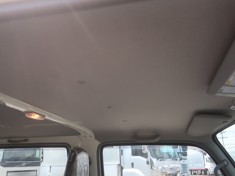 Wキャブ　垂直ゲート付
未使用車