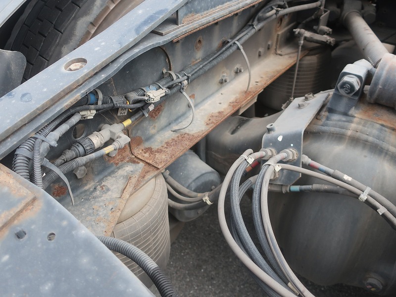 ハイルーフ　リアエアサス