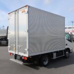 ドライバン 未使用車
車両総重量5トン未満