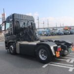 トラクタ　ハイルーフ
リアエアサス
ダンプ用油圧ポンプ付