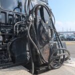 トラクタ　ハイルーフ
リアエアサス
ダンプ用油圧ポンプ付