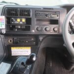 トラクタ　ハイルーフ
リアエアサス
ダンプ用油圧ポンプ付