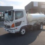 散水車　サブエンジン式