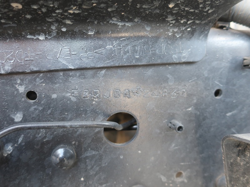 散水車　サブエンジン式