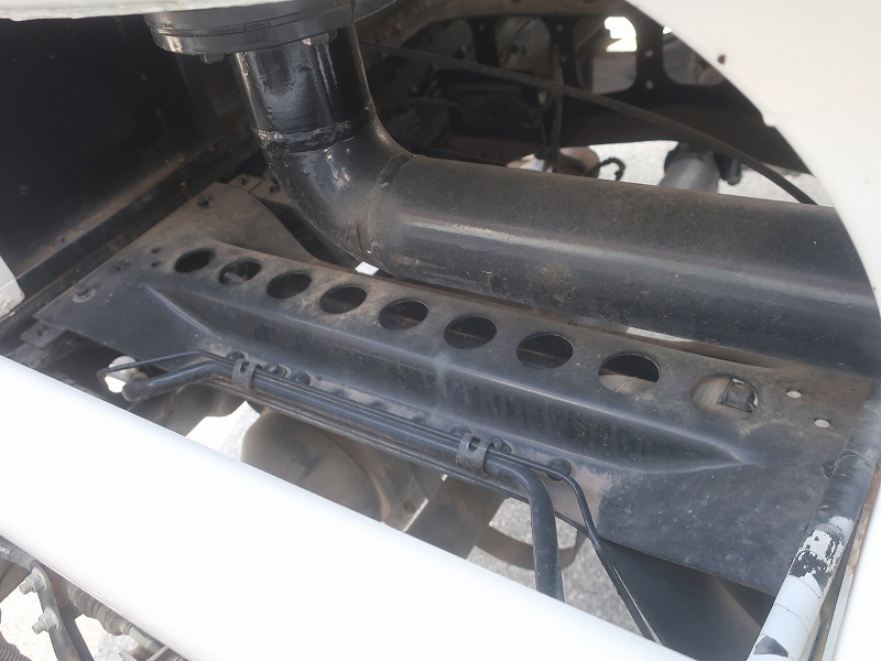 散水車　サブエンジン式