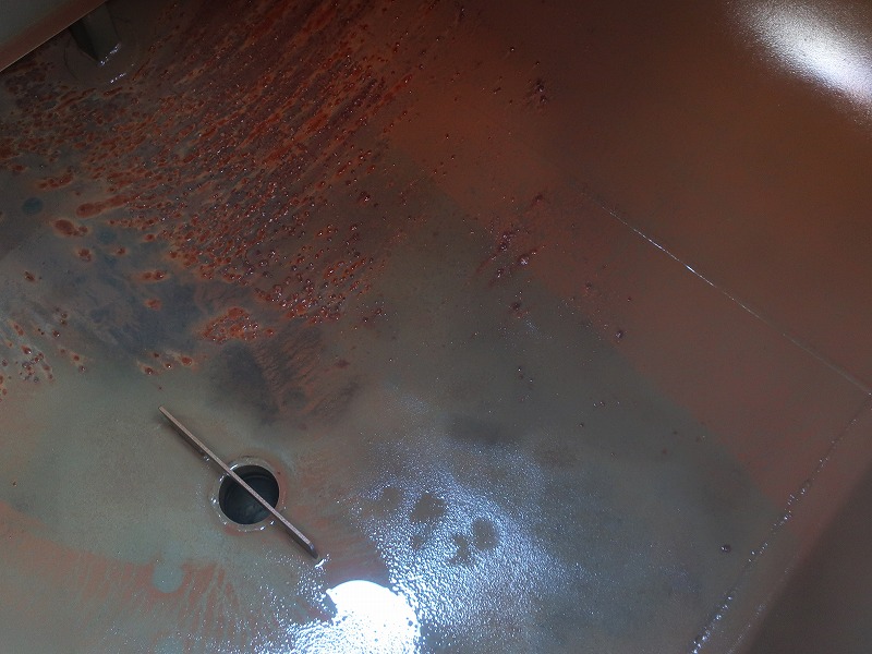 散水車　サブエンジン式