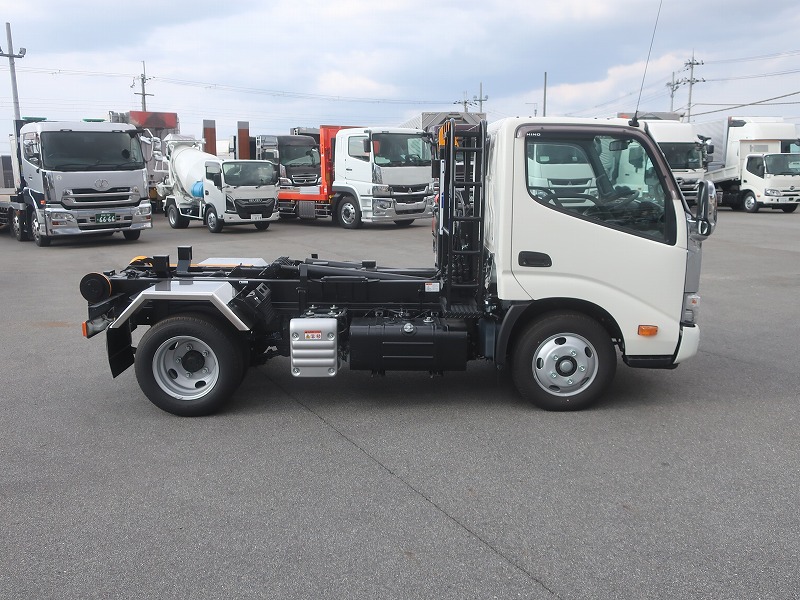 アームロール　3t4ﾅﾝﾊﾞｰ
未使用車