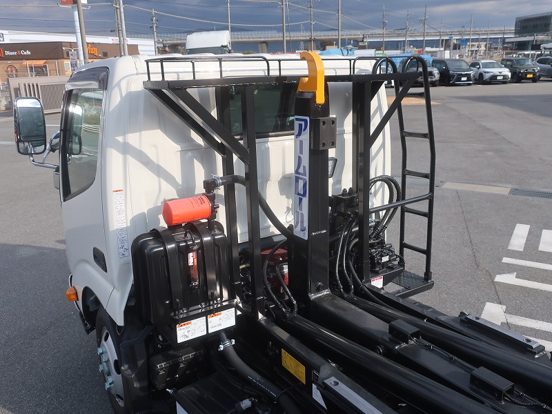 アームロール　3t4ﾅﾝﾊﾞｰ
未使用車