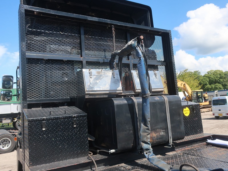 トラクタ　2デフ　18ｔ