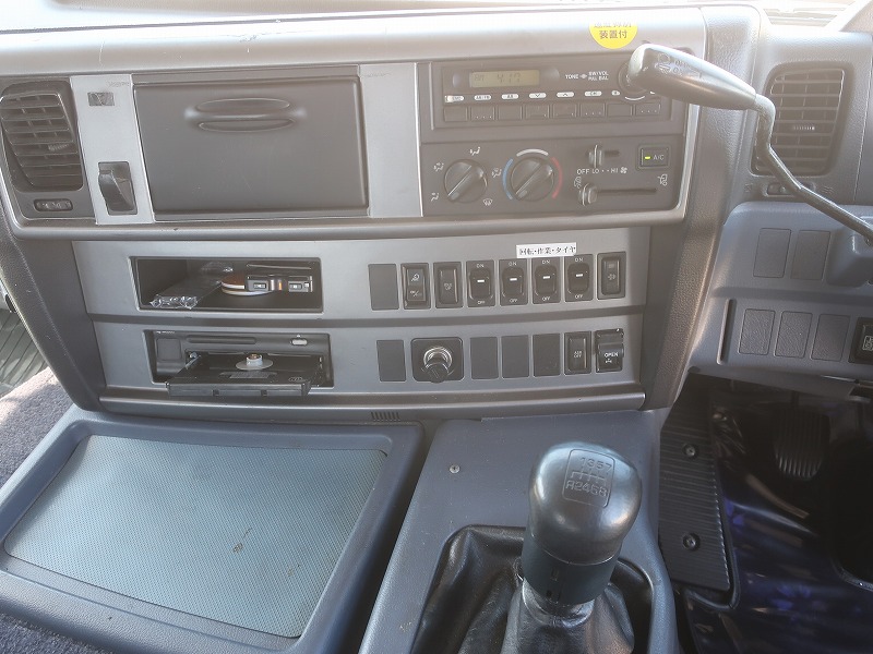 トラクタ　2デフ　18ｔ