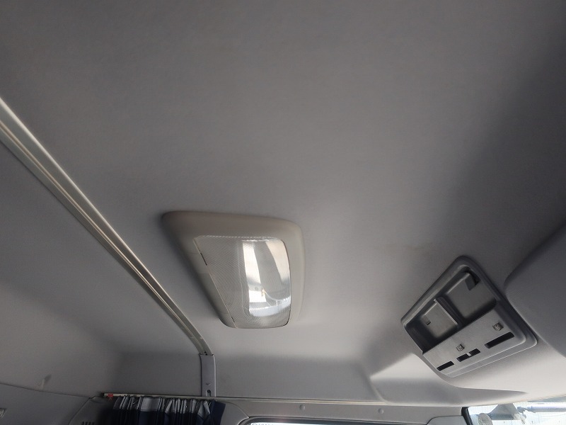 トラクタ　2デフ　18ｔ