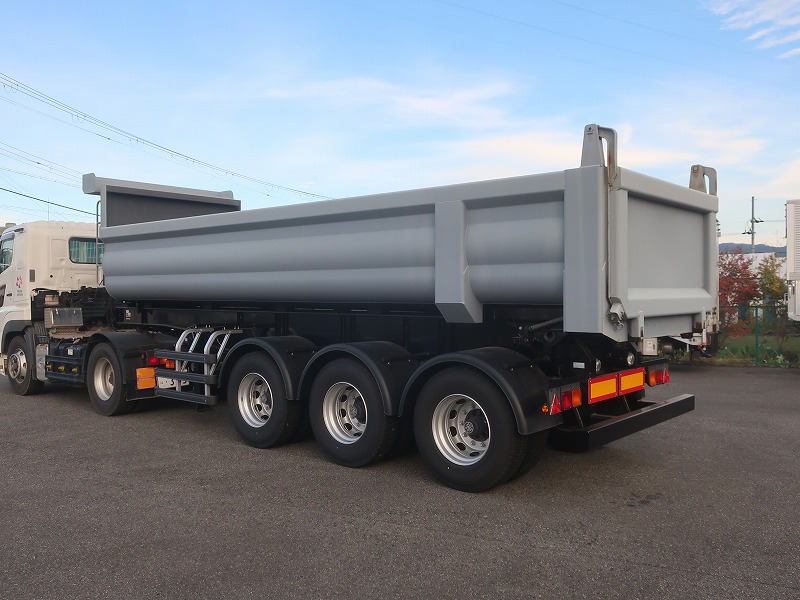 ダンプトレーラ　3軸
未登録