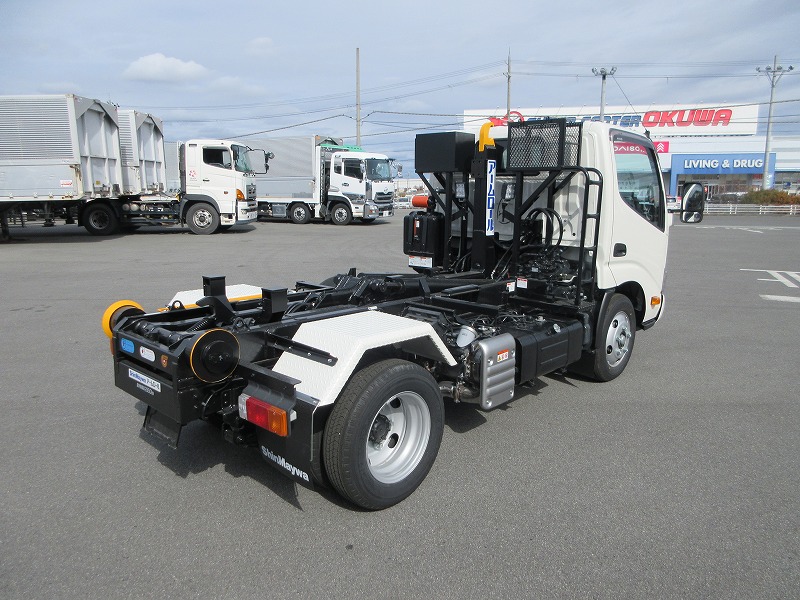 アームロール　2.95t4ﾅﾝﾊﾞｰ 未使用車