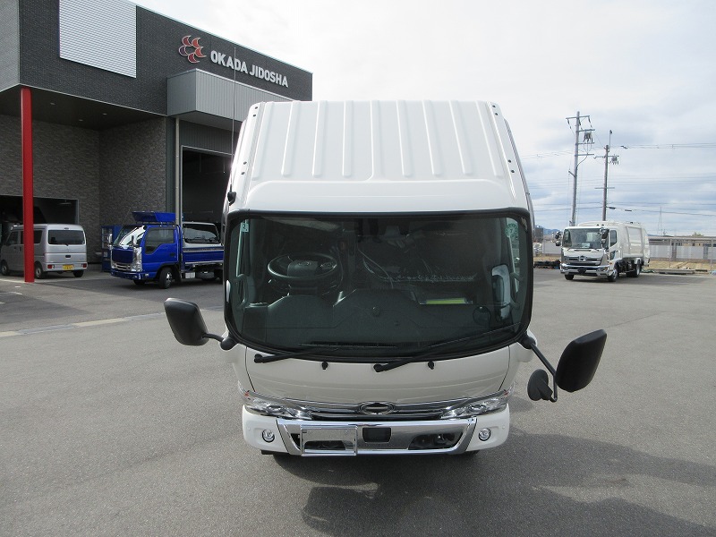 アームロール　2.95t4ﾅﾝﾊﾞｰ 未使用車