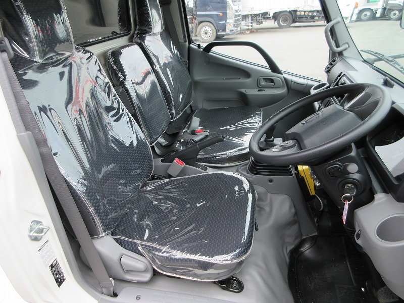 アームロール　2.95t4ﾅﾝﾊﾞｰ 未使用車