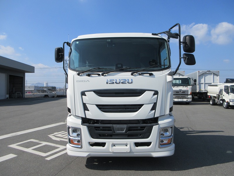 トラクタ　２デフ　１８t