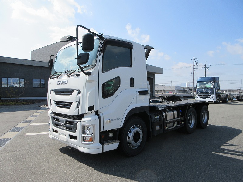 トラクタ　２デフ　１８t