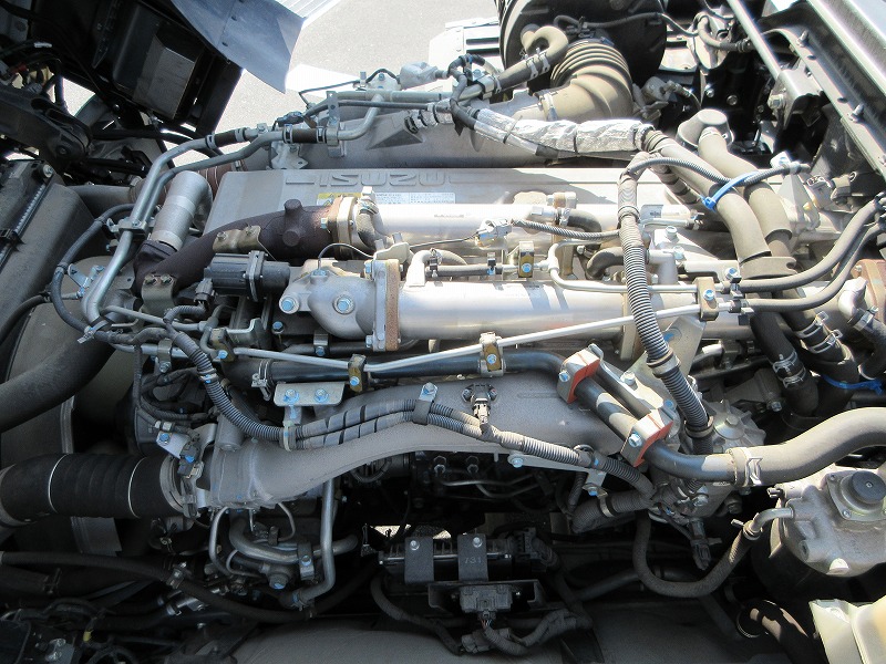 トラクタ　２デフ　１８t