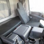 トラクタ　２デフ　１８t