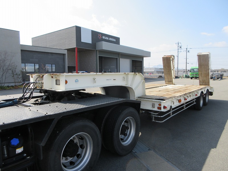 重機トレーラ　１６輪
自動アユミ　幅2,990