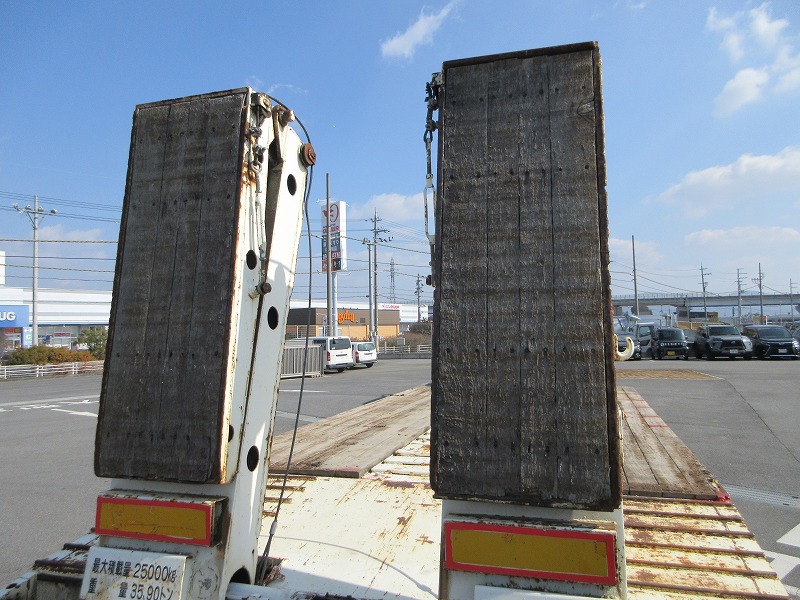 重機トレーラ　１６輪
自動アユミ　幅2,990