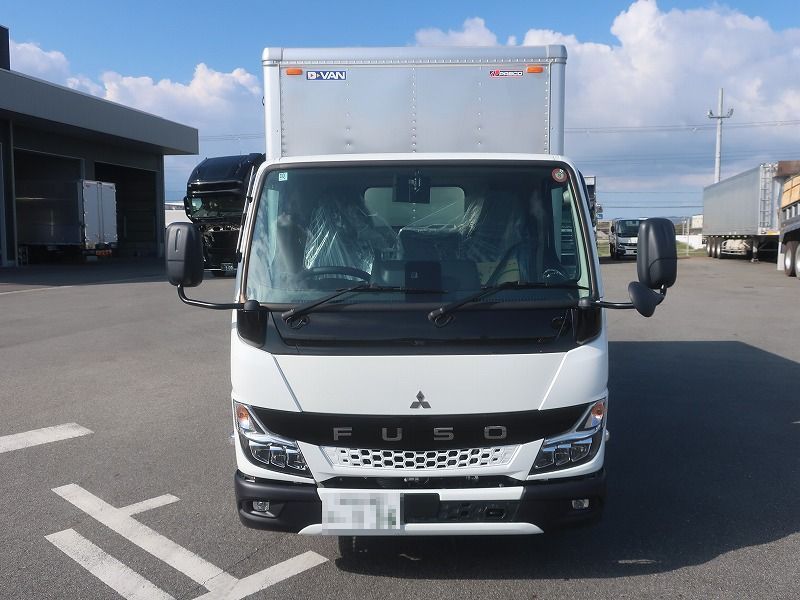 ドライバン　全低床
未使用車