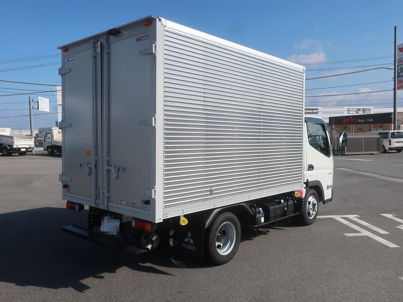 ドライバン　全低床
未使用車