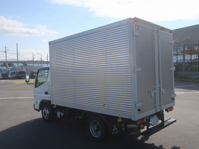 ドライバン　全低床
未使用車