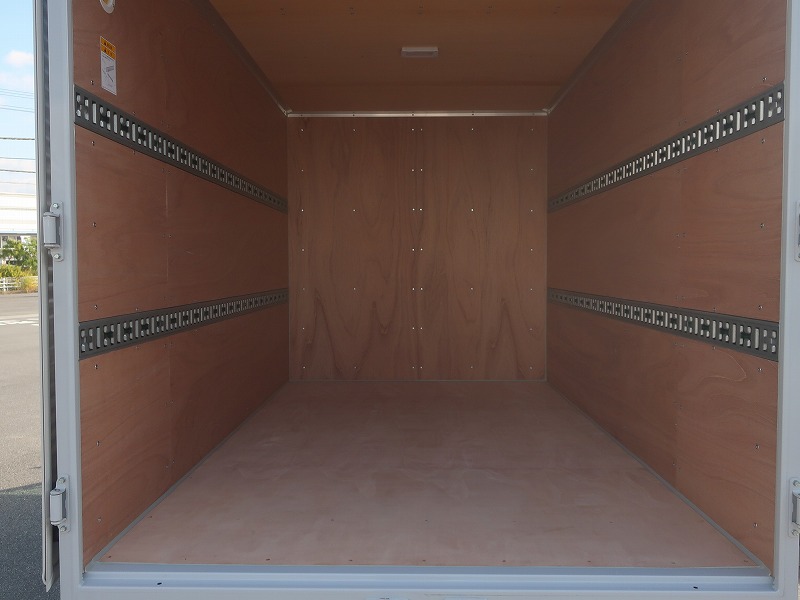 ドライバン　全低床
未使用車