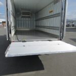 冷蔵冷凍車　リアエアサス
格納ゲート付　未使用車