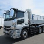 ダンプ　未使用車