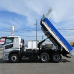 ダンプ　未使用車