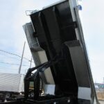 ダンプ　未使用車