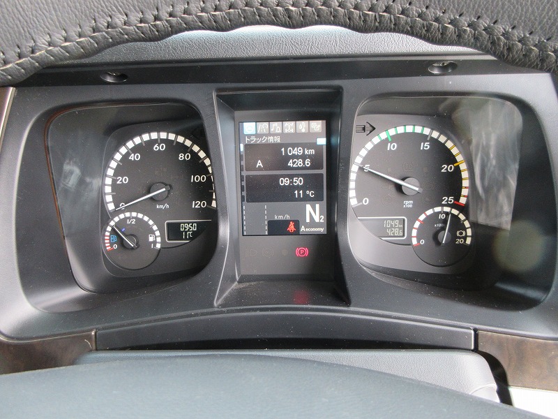 ダンプ　未使用車